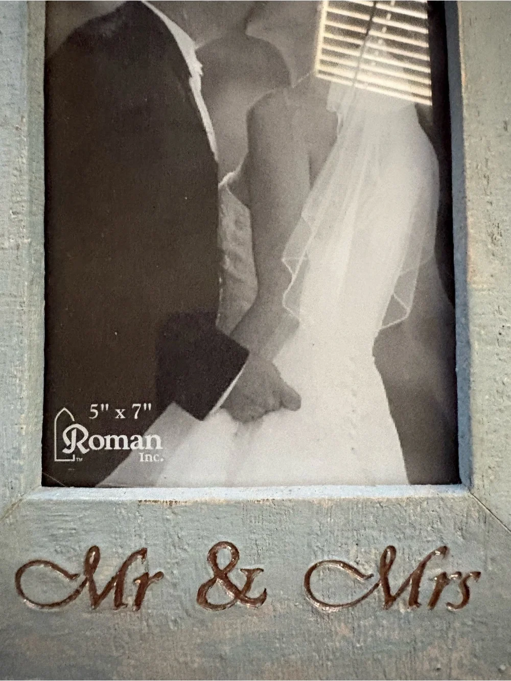 Roman elegant mint